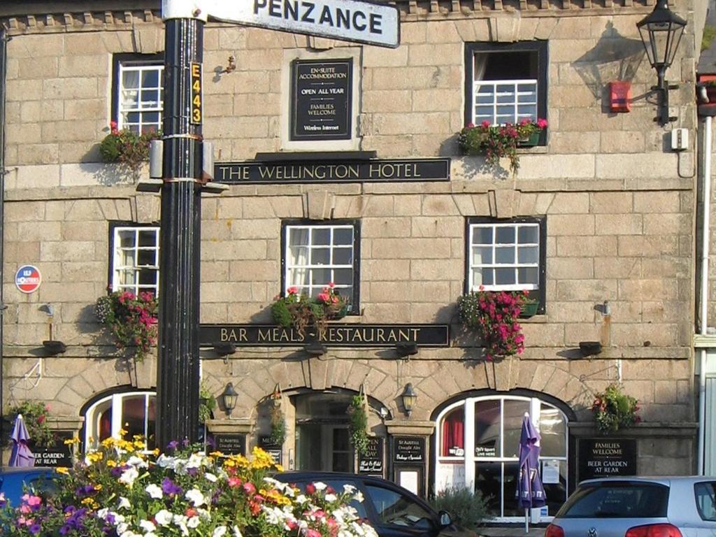 The Wellington Hotel St Just Exterior photo